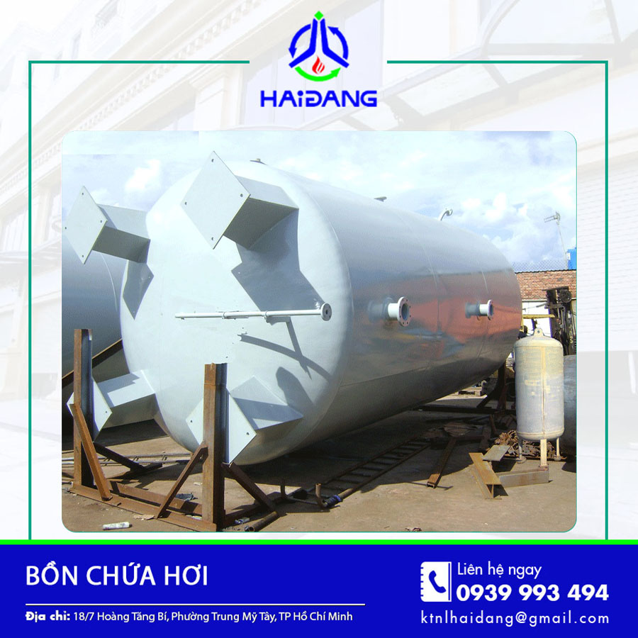 Hình ảnh bồn inox công suất lớn trong khu vực nhà máy. Hình ảnh bồn inox công suất lớn trong khu vực nhà máy.