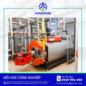 Hình ảnh nồi hơi đang vận hành trong xưởng sản xuất.